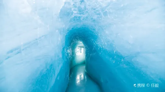 Ice Palace - Jungfraujoch