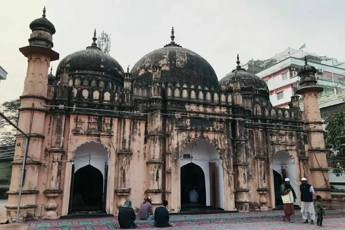 The architectural beauty of Lalbagh Fort.