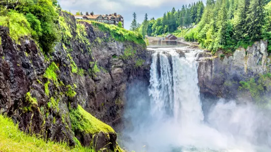 Snoqualmie Falls