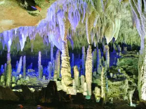 Wannian Shennongyuan Cave