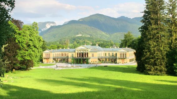 Austria Salzburg + Bad Ischl Imperial Villa + Wolfgangsee Lake + Hallstatt