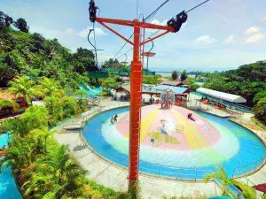 Bukit Merah Laketown Waterpark