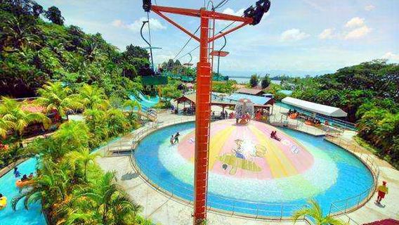 Bukit Merah Laketown Waterpark
