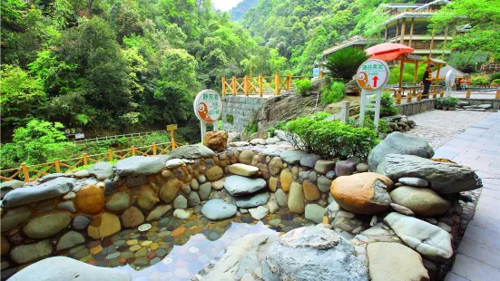 Longsheng Hot Spring