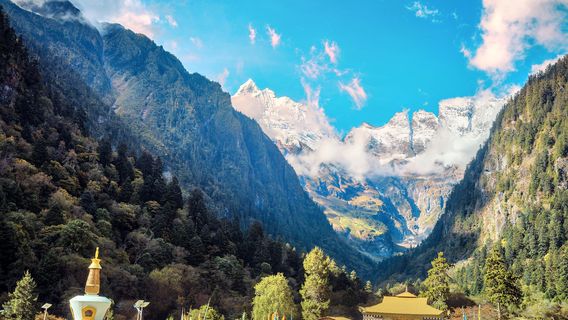 Yubeng Lower Village
