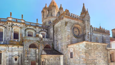 Cathedral of Évora attraction in Evora