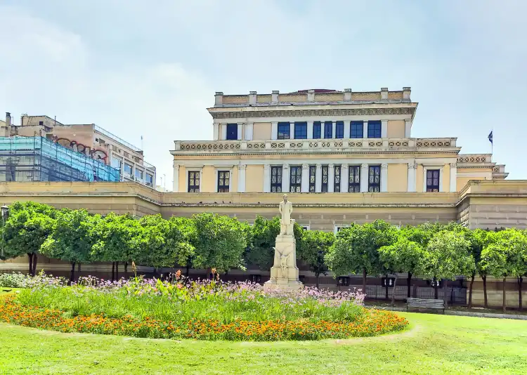 Hotels in der Nähe von Nationales Historisches Museum Athen