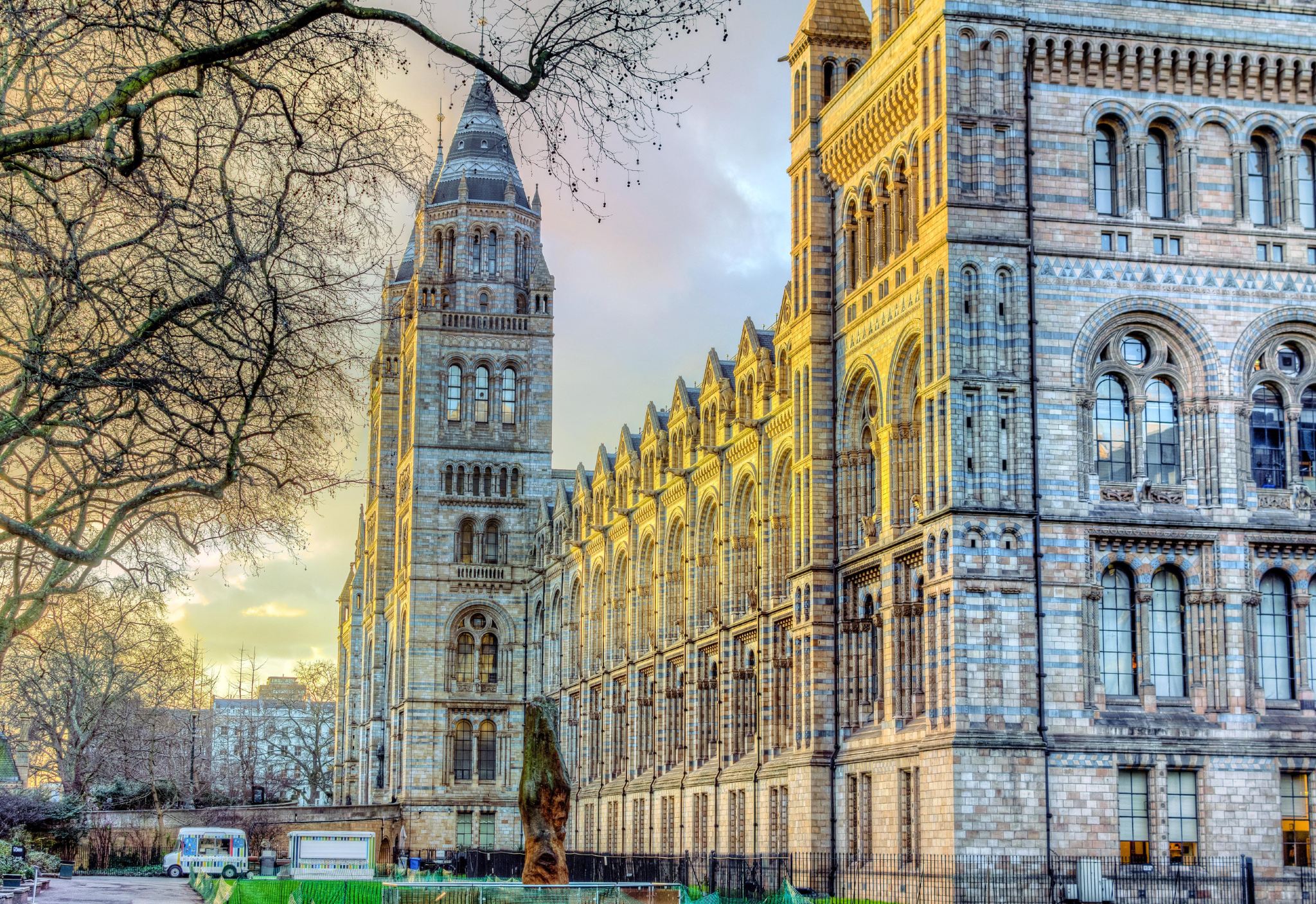 British Museum + Istana Westminster + Museum Sejarah Alam di Inggris [Sewa Kendaraan Pribadi Khusus]