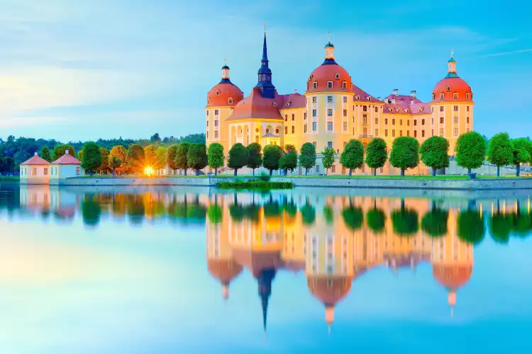 Holiday Inn Hotels in Halle