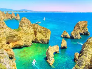 Ponta da Piedade Lighthouse