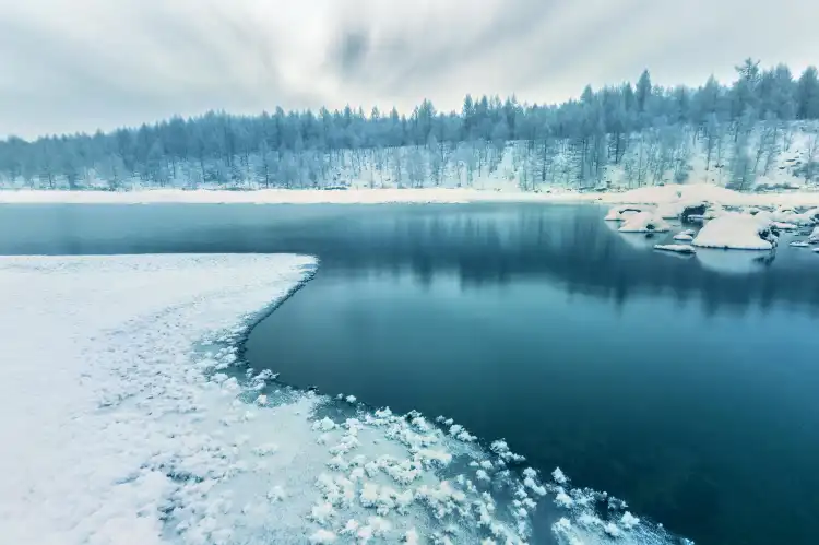 Hotels near Ice-free River