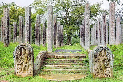 Ratnaprasada Guard Stone