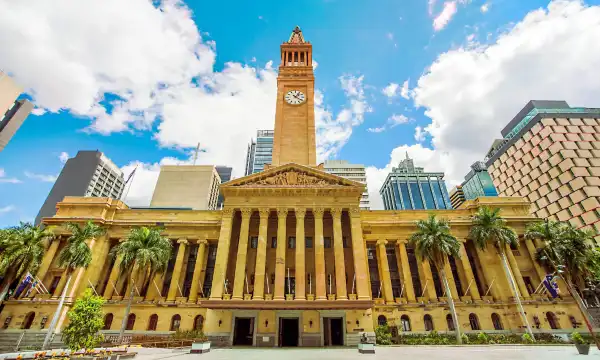 Hotels near Brisbane City Hall