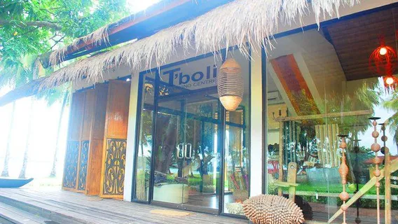 T'boli Weaving Center