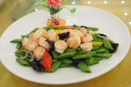 新海成美食街