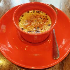 BROWNSTONE布朗石西班牙餐厅酒吧(永嘉庭店) User Photo