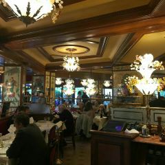 Au Pied de Cochon User Photo