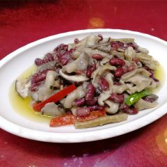 YILAOMATIHUA User Photo