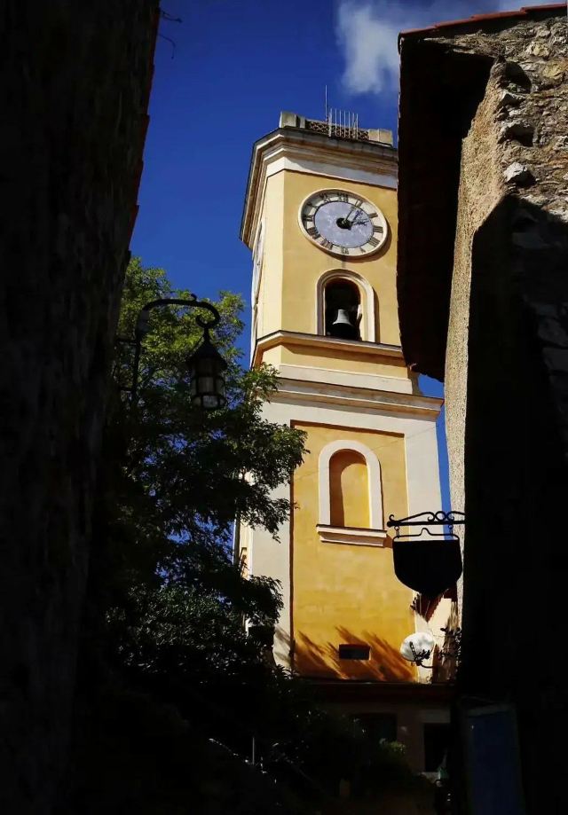 Eze Village