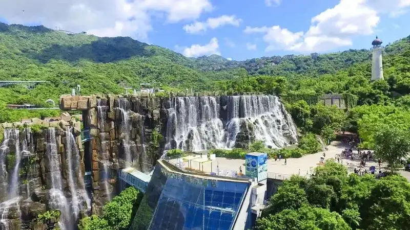 Hotels in der Nähe von Eastern Overseas Chinese town Valley