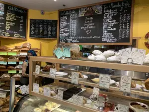Duncan Garage Café & Bakery