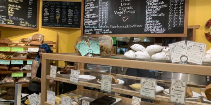 Duncan Garage Cafe & Bakery