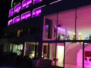 Collins Restaurant