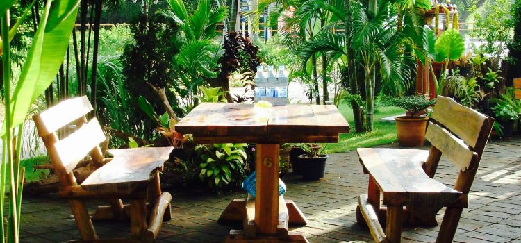 See Paak Restaurant