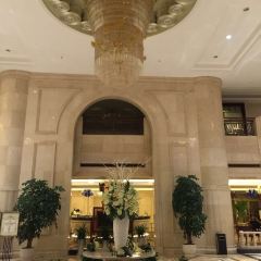洪山国际大酒店高档西餐自助 User Photo