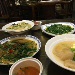 YAN CHENG BA DA WAN TASTING SHOP User Photo