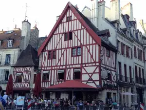 Au Moulin à Vent