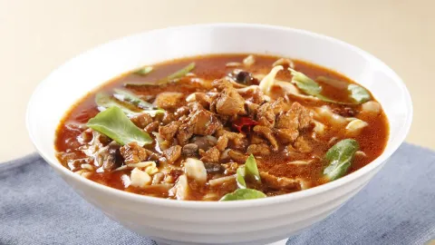 卢香纪面馆 in Шанхай