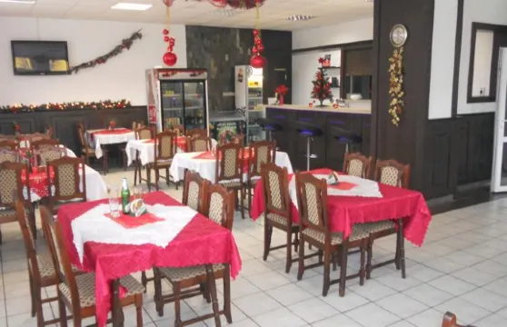 馬多娜汽車旅館