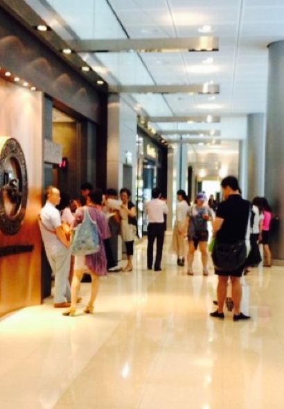 TASTY CONGEE & NOODLE WANTUN SHOP (IFC Branch)