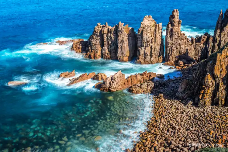 Hotels near Woolamai Surf Beach