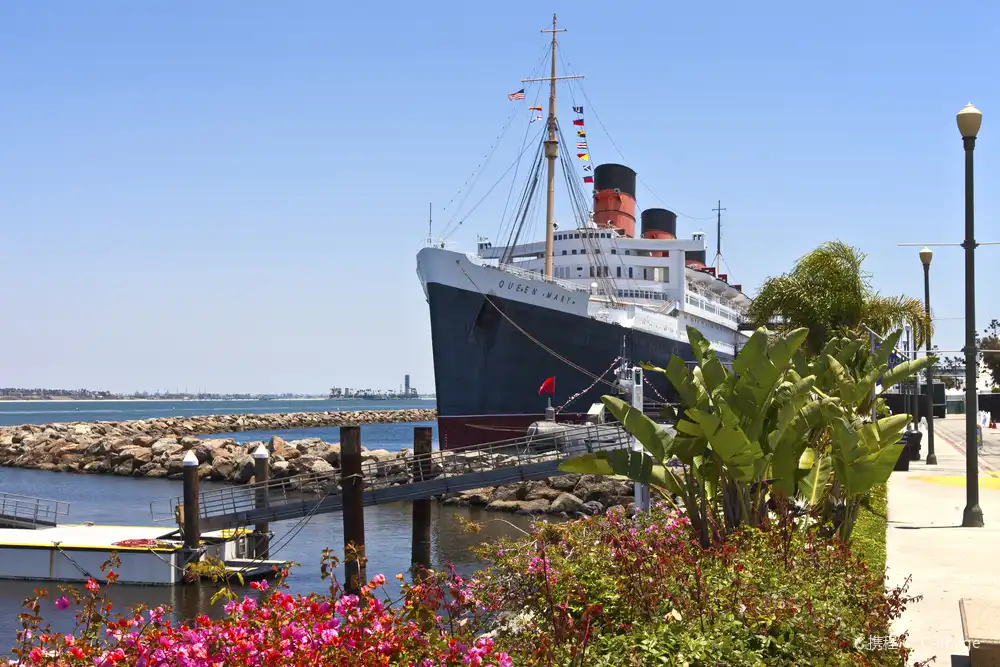 Hotels near The Queen Mary