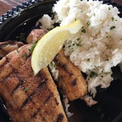 Pacific Beach Fish Shop User Photo