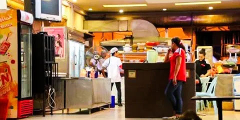 Harbour Bistro Lodge