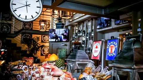 Cafe Madeira Milano in มิลาน