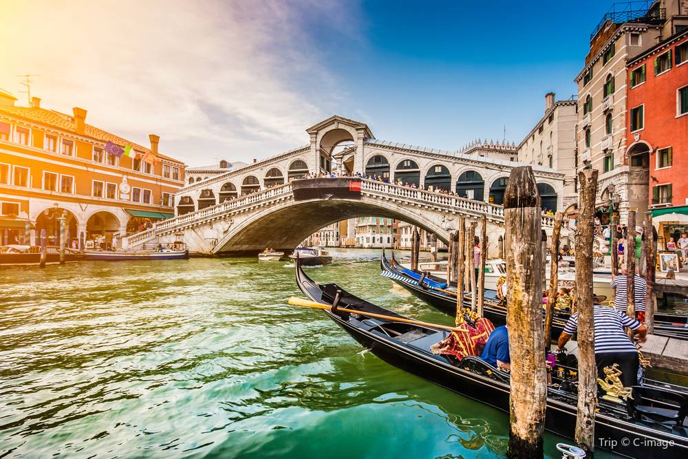 Rialto Bridge