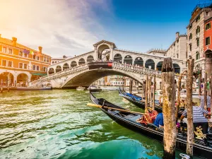 Rialto Bridge