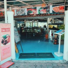 Baitoey Seafood Restaurant User Photo