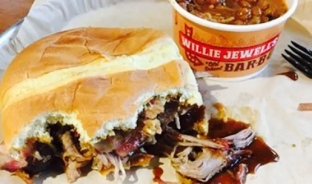 Willie Jewell's Old School Bar-B-Q