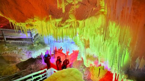 Sigiriya Lion Rock Scenic Area, Jiangnan Ice Hole