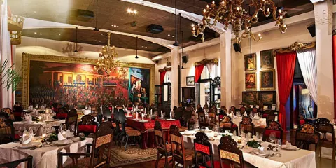 Tugu Kunstkring Paleis