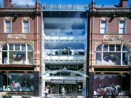 Harvey Nichols（利兹店）