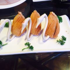 JADE RIVER User Photo