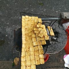 LI MING DAI WEI LOU User Photo