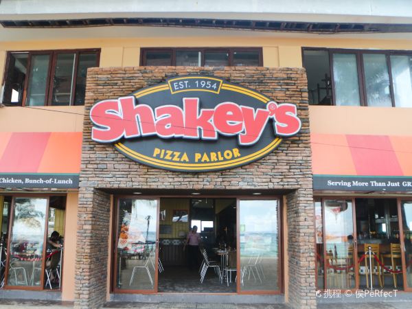 Shakey's Pizza Parlor