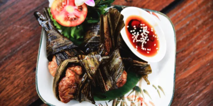 May & Zin Restaurant